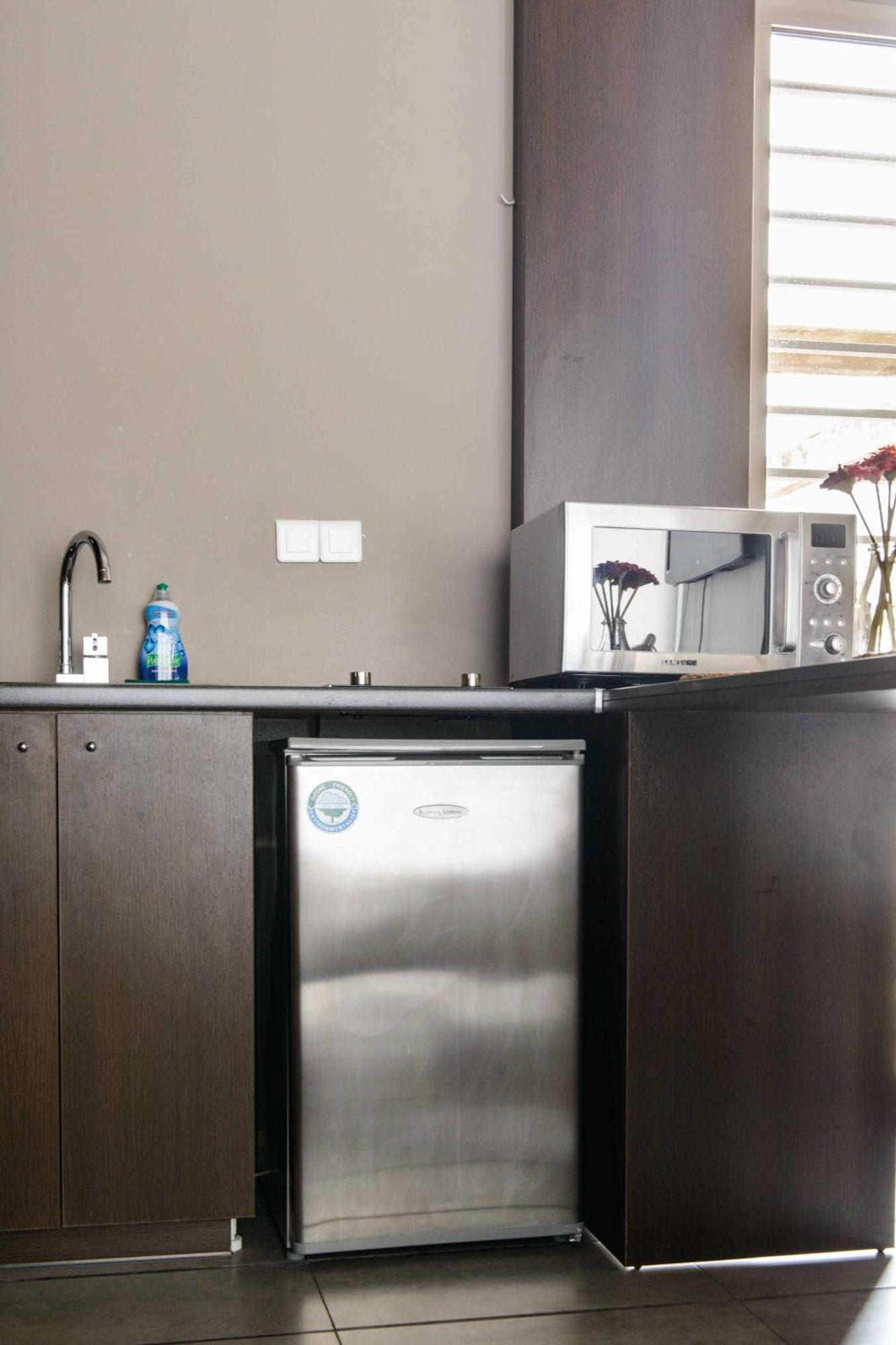 Appartamento Bright Loft With Terrance - Next To Metro Kerameikos Atene Esterno foto
