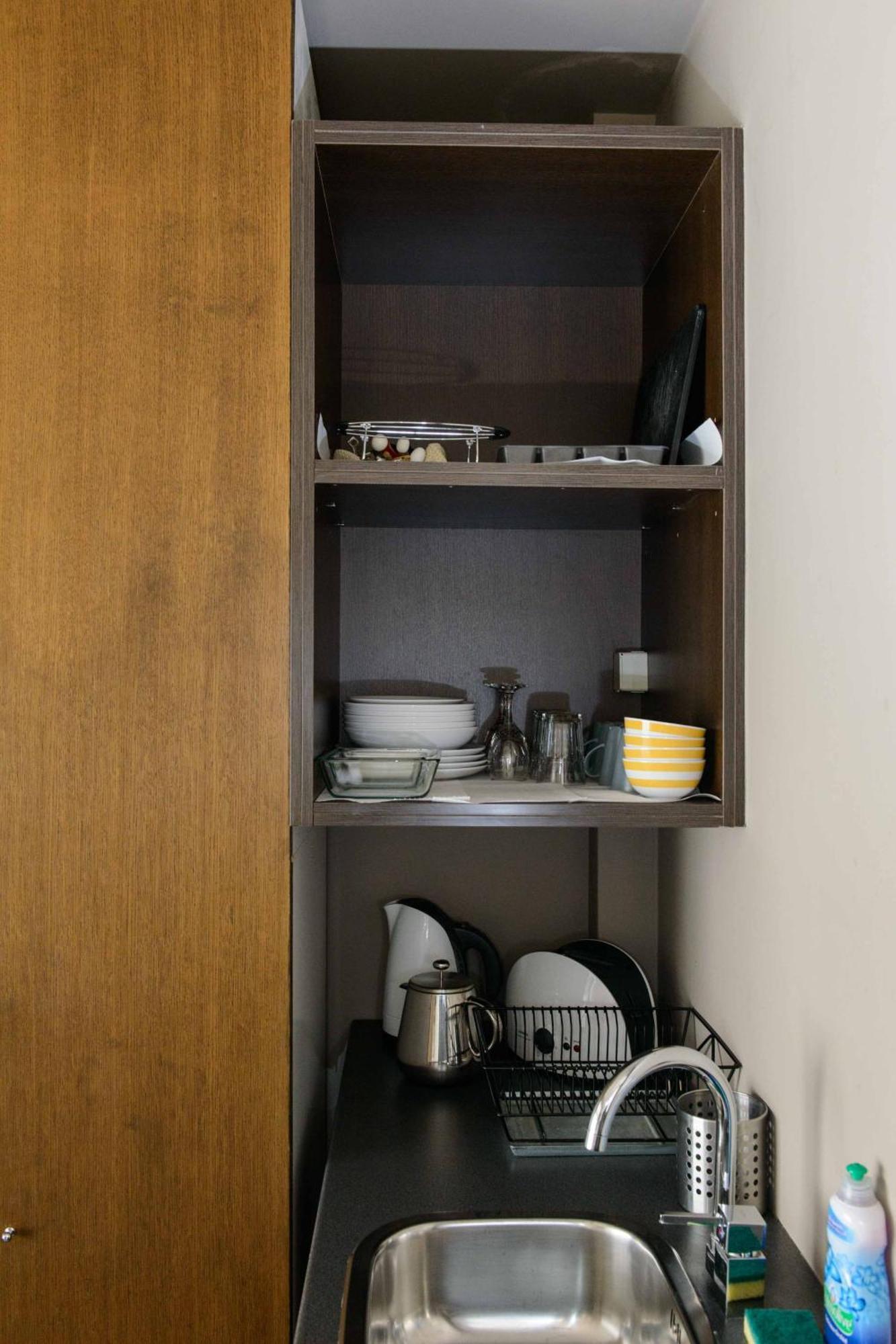 Appartamento Bright Loft With Terrance - Next To Metro Kerameikos Atene Esterno foto