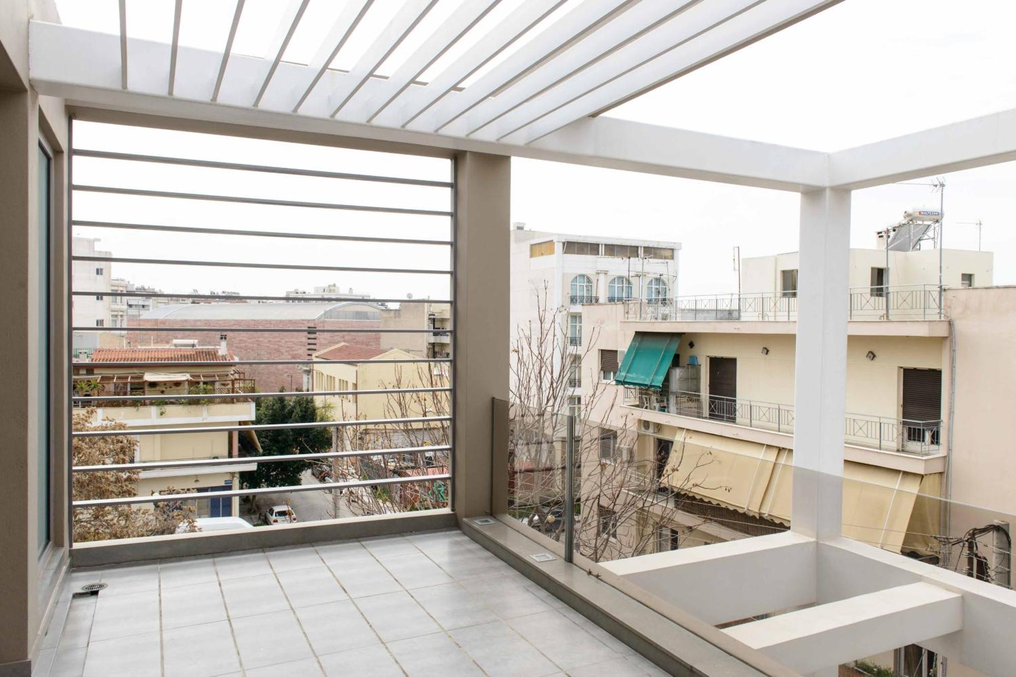Appartamento Bright Loft With Terrance - Next To Metro Kerameikos Atene Esterno foto